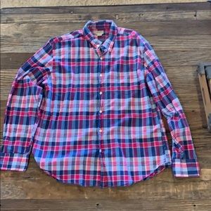 Men’s long sleeved J. Crew button down shirt